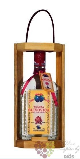 Slivovice „ Bošácká exclusive ” wood box by Old Herold distillery 52% vol.    0.70 l