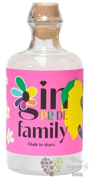 Garage 22 „ Pride Family ” craft Bohemian gin  42% vol.  0.50 l