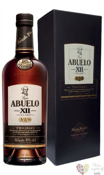 Abuelo  Two Oaks  aged 12 years Panamas rum 40% vol.  0.70 l