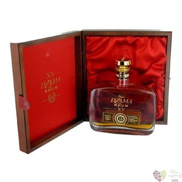 Dzama vieux  XV  aged 15 years rum of Madagaskar 45% vol.   0.70 l