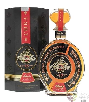 Arecha  Extra aejo 15 aos  aged Cuban rum 38% vol.  0.70 l