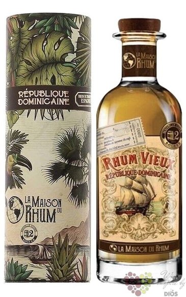 la Maison du Rhum II. 2018 „ Dominicana ” 12y aged Dominican rum 42% vol.  0.70 l
