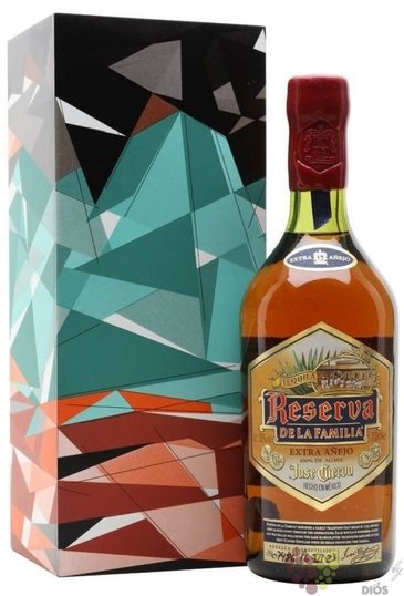 Jose Cuervo Reserva de la Familia 2023 tequila Extra aejo 38% vol  0.70 l