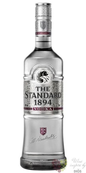 Russian Standart  Original St.Petersburg  Russian vodka 40% vol.  1.00 l