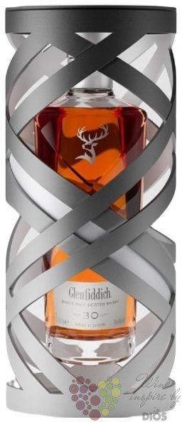 Glenfiddich aged 30 years Speyside whisky 43% vol. 0.70 l