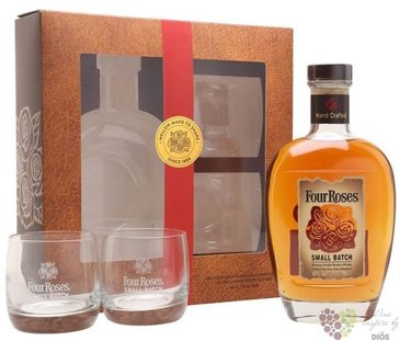 Four Roses „ Small batch ” glass set Kentucky straight bourbon whiskey 45% vol.   0.70 l